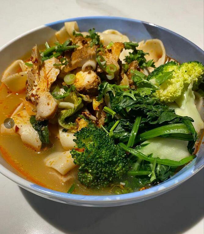 Chicken Hand-Ripped Noodle in Soup